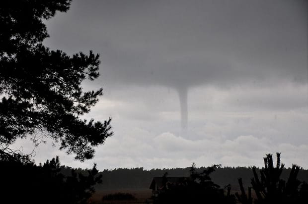 tornado salacgriva 081011